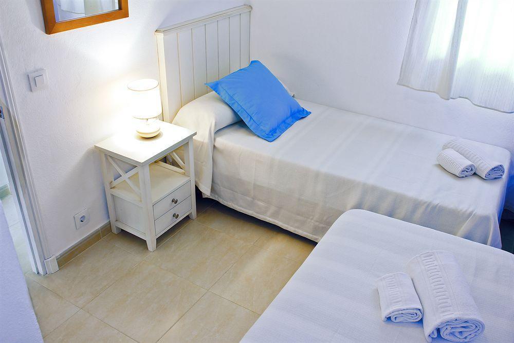 Apartamentos Son Bou Playa Gold Exterior photo